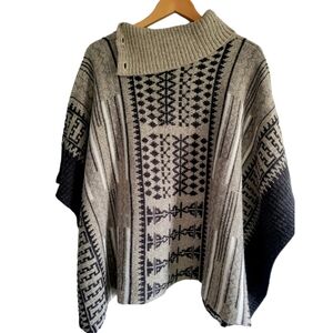 Yaira Aztec Design Sweater Pullover Poncho Gray and Brown One Size Acrylic